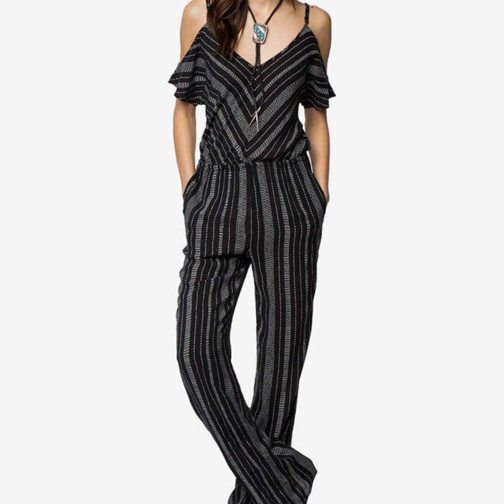 O'Neill Black & White Stripe YOLANDA Jumper cold-shoulder chevron top Large